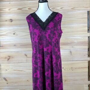 Rhonda Shear Nightgown Womens M Magenta Purple Black Lace Print Sleepwear Lounge